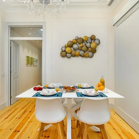 아파트 Whome Luxury In Prime Location W/ Ac, Lift & Private Patio