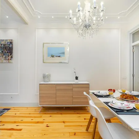 Whome Luxury In Prime Location W/ Ac, Lift & Private Patio Lissabon