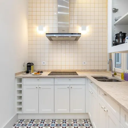 Whome Luxury In Prime Location W/ Ac, Lift & Private Patio * Lissabon
