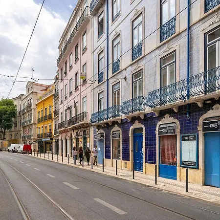 Appartement Whome Luxury In Prime Location W/ Ac, Lift & Private Patio Lissabon