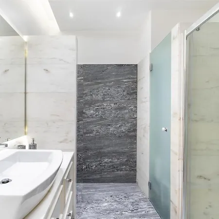 Whome Luxury In Prime Location W/ Ac, Lift & Private Patio * Lissabon